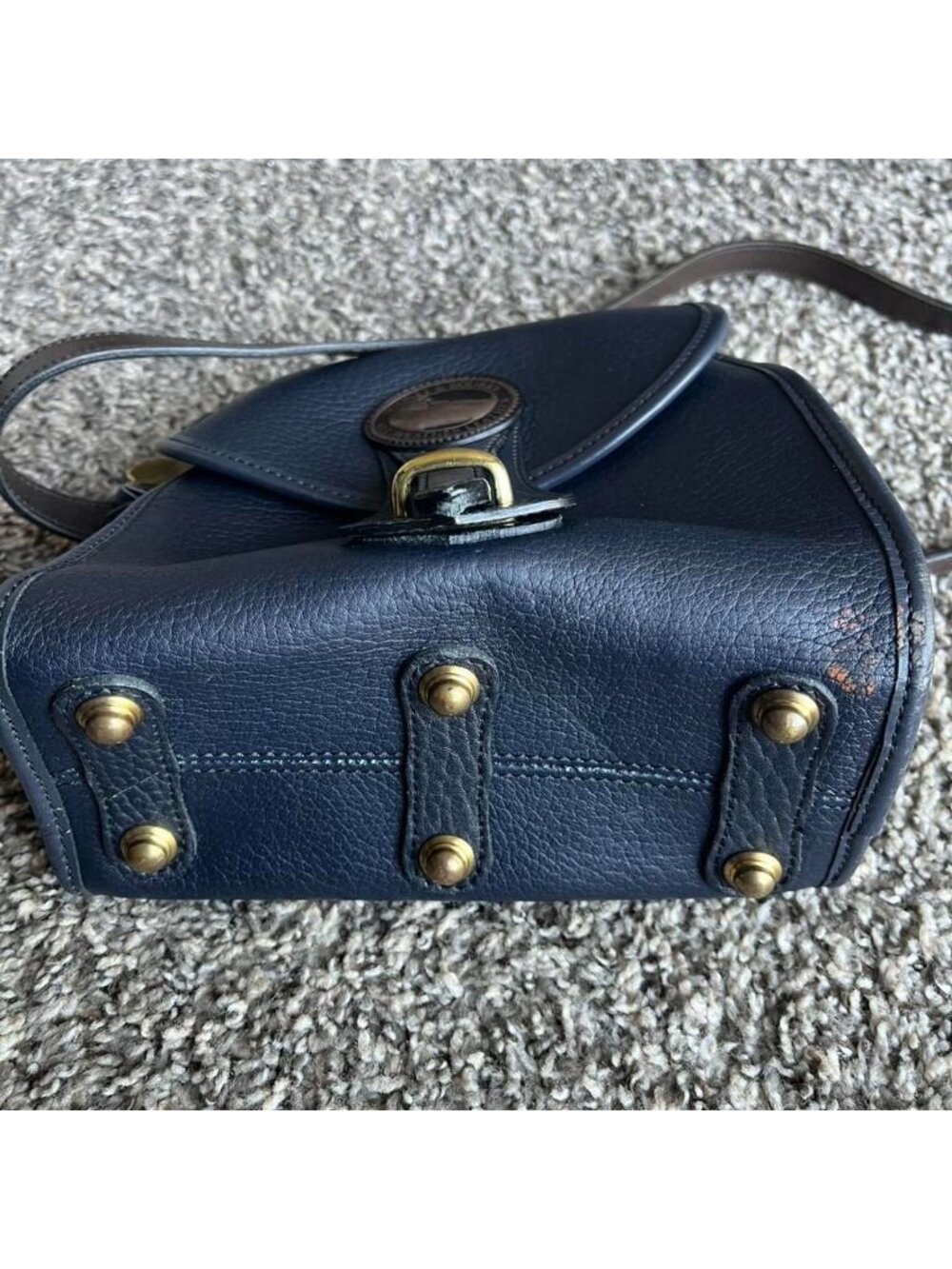 Rare Vintage Navy Blue Dooney & Bourke All-Weather Leather Essex Crossbody Bag - Picture 7 of 8